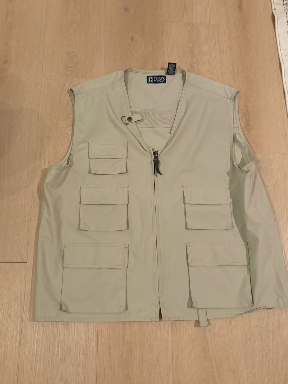 Chaps Men's Multi-Pocket Utility Vest in Light Beige fishing vest